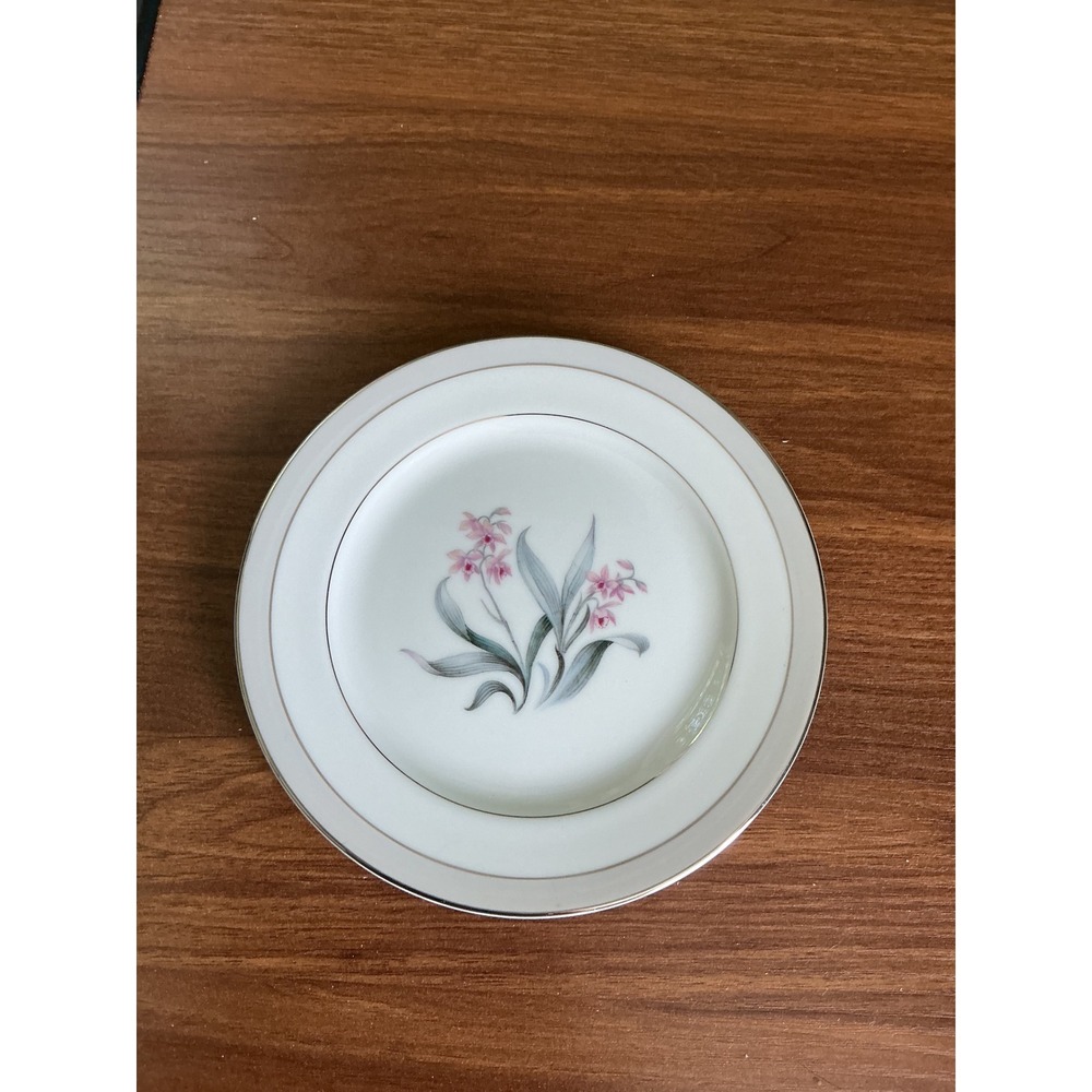 L&M Fine China Everglade Bread Butter Plates Set of 4 Pink Floral Silver Trim